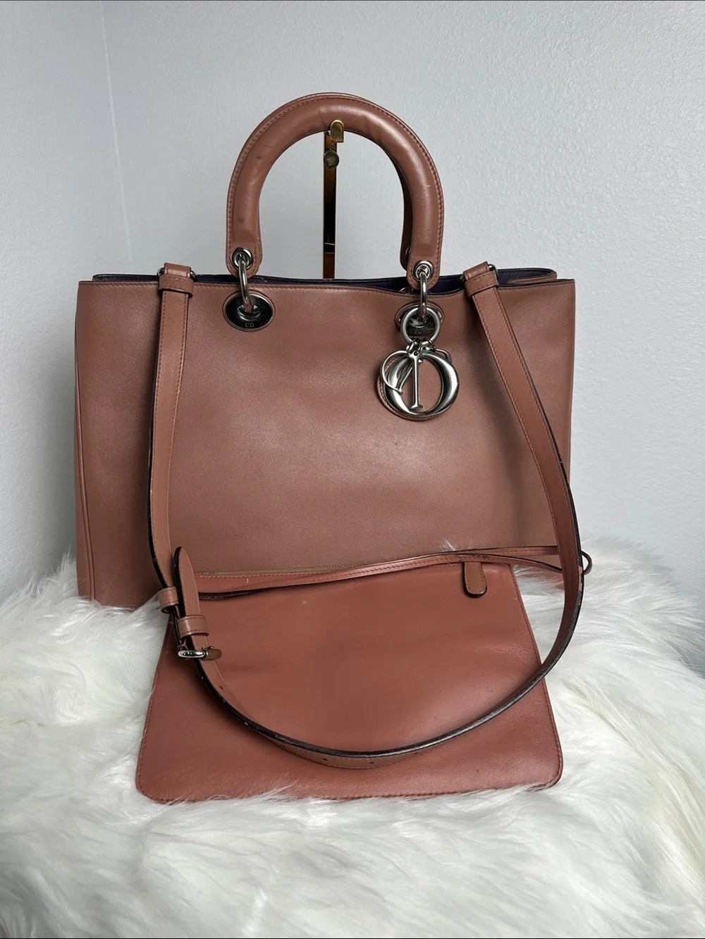 💯Authentic Christian Dior Large Lady Dior Tote Shoulder Bag i Dusty Rose Brown🍀 - Picture 1 of 17